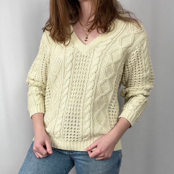 Vintage Cable Knit Oversized Fishermans Grandpa V-Neck Ribbed Preppy Sweater Top - Picture 3 of 8